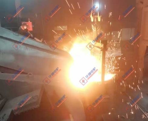 Efisien Keamanan Tungku Peleburan Logam Penghematan daya 15-20% Terpercaya Tungku Panas Kuat