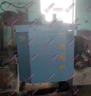 Efisien Keamanan Tungku Peleburan Logam Penghematan daya 15-20% Terpercaya Tungku Panas Kuat