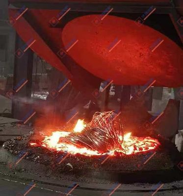 Efisiensi Tungku Listrik Untuk Peleburan Logam Keandalan Faktor Penghematan Daya &gt; 95%